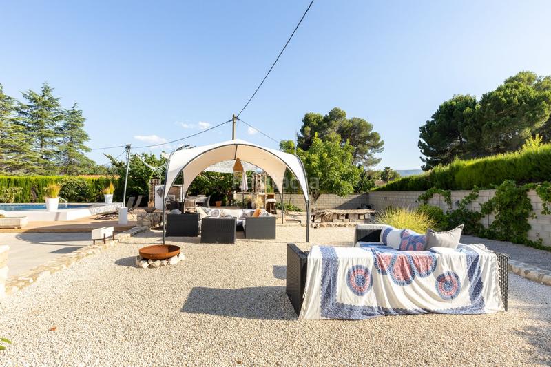 Foto ca50900d-23f2-42e2-ade9-7f2aaa47a154. Casa chalet independiente a la venta , valencia en Ontinyent