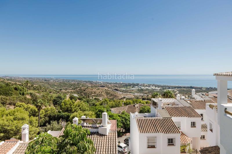 Foto 3142ee8b-925a-4e19-8fea-05a0fa52dc09. Casa adosada chalet adosado en venta en Alto de los Monteros Marbella