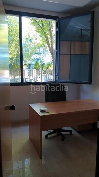 Foto e75e4fc0-03cb-4d2a-b041-2a7255a48a60. Miete büro in La Garena Alcalá de Henares