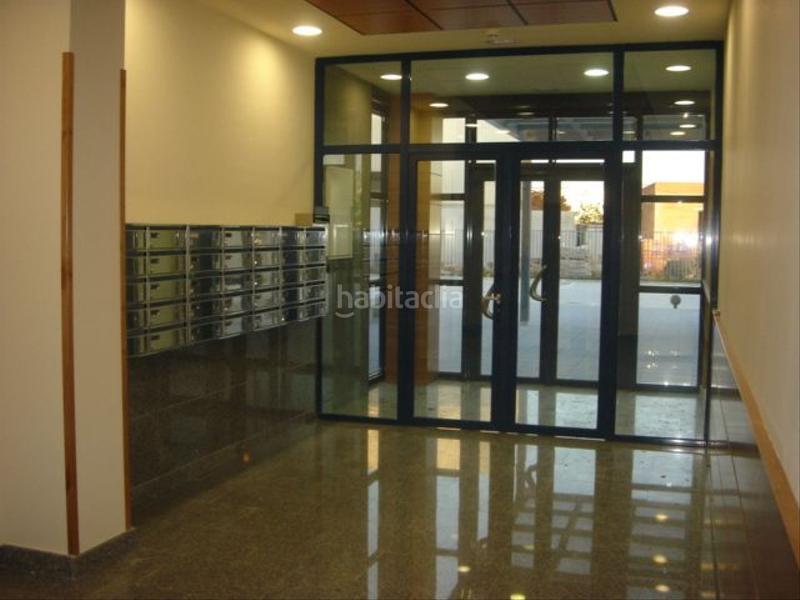 Foto ec88b1fb-8f16-47b1-b5e6-f6c54fb3c541. Miete büro in La Garena Alcalá de Henares