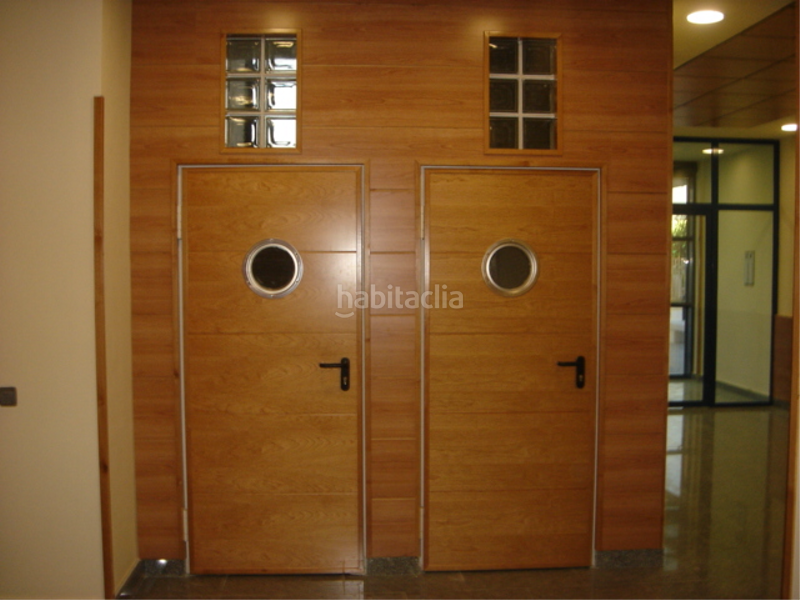 Foto f69589a6-f354-4b23-a65f-26290227bb3d. Miete büro in La Garena Alcalá de Henares