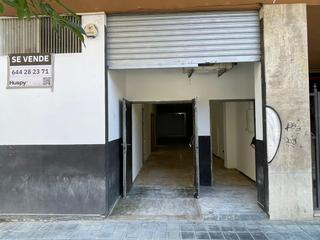 Local commercial à El Botànic. Local comercial en venta en el botànic, valencia