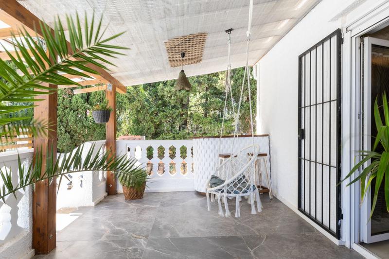 Foto 953dd34a-5d21-4d27-a643-5ce9a4d92ef6. Casa con riscaldamento piscina in Urbanizaciones Gandia