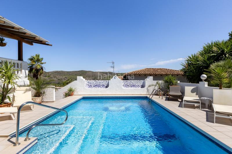 Foto c42300c7-5468-4f9c-9b34-62840d10055c. Casa con riscaldamento piscina in Urbanizaciones Gandia