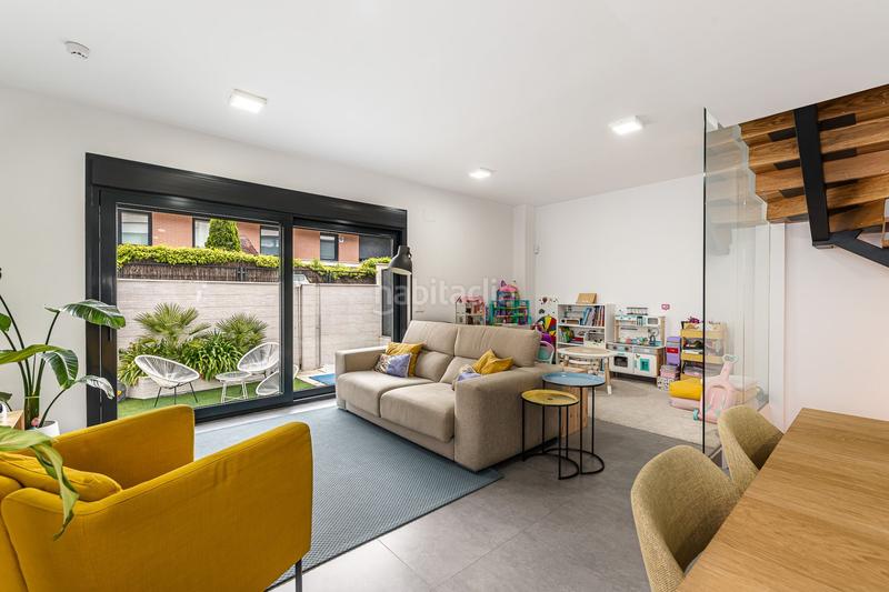 Foto 61295fa9-f61c-4d91-8913-282e659df235. Casa amb calefacció piscina a Montecarmelo Madrid