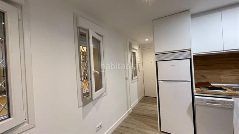 Foto b21fad8d-6195-47aa-a081-ab306d7876fc. Piso  en venta en lavapiésembajadores en Embajadores-Lavapiés Madrid