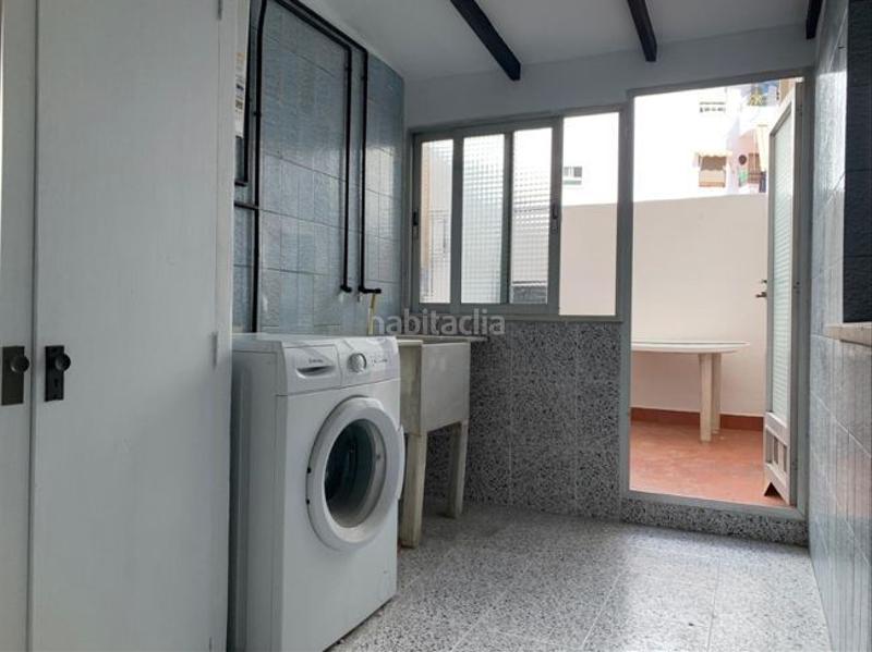 Foto 2dd50cdb-d611-4a56-9c96-f1bd017f9578. Miete etagenwohnung in Sant Antoni Valencia