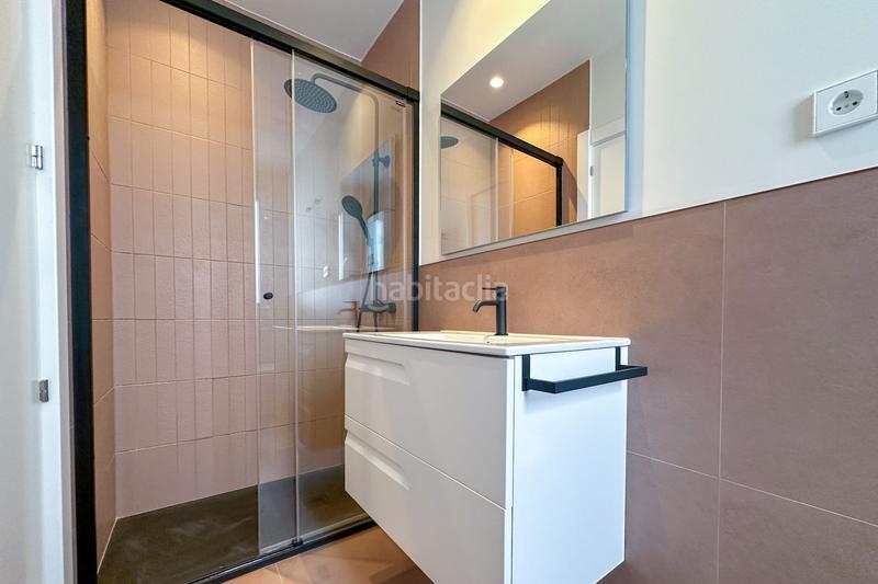 Foto e1417183-6372-4204-bada-a9ab3163de42. Alquiler piso  en alquiler c. de ríos rosas en Madrid