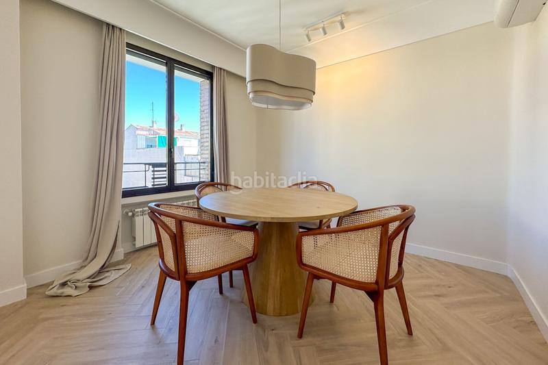 Foto ef39a88a-acf3-4e7d-94f2-c5de0b5fbd61. Location appartement dans Ríos Rosas-Nuevos Ministerios Madrid