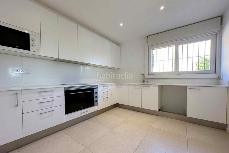 Foto 3f64140e-e0cc-4881-9b6d-b5b6f679918a. Affitto casa con riscaldamento piscina in La Florida - El Plantío Madrid