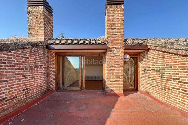 Foto 54a371a8-24cb-4a3b-81c6-35723ca211d5. Affitto casa con riscaldamento piscina in La Florida - El Plantío Madrid