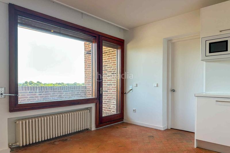 Foto 1ce97d18-b4e4-4978-a97c-de8caa44b32a. Rent house with heating pool in La Florida - El Plantío Madrid