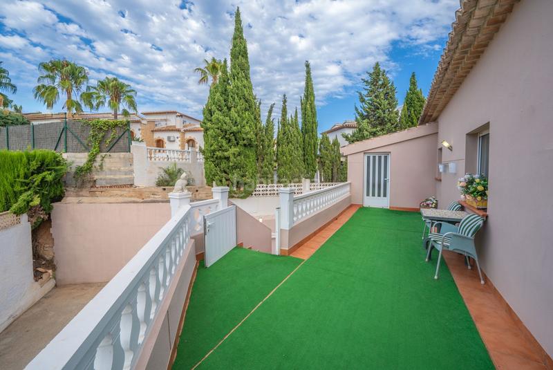 Foto 5bc4d21c-d7e7-437f-8a21-6e89975c35ef. Etagenwohnung in La Fustera Benissa