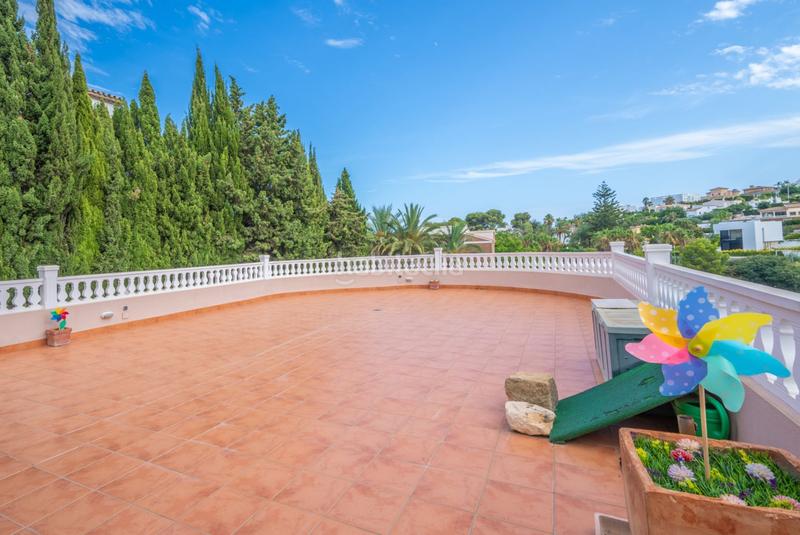 Foto d32eca50-97e2-475b-b9bb-0d3744cd74ba. Etagenwohnung in La Fustera Benissa