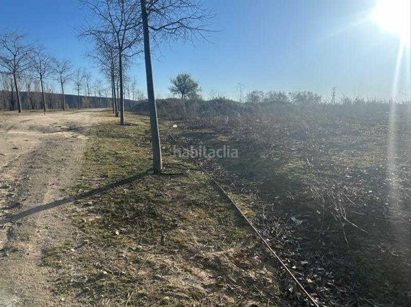 Foto f7f10754-7a32-430f-8455-d722a5b1cbf7. Terreno residenziale in Butarque Madrid