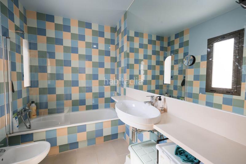 Foto 03d96a99-1940-4078-a1fd-7ab736787b8b. Reihenhaus in Chilches