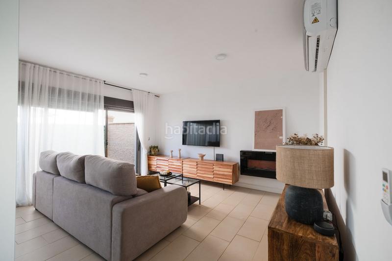 Foto eeb0e3ff-fdcf-4c23-ac77-37364c7bc665. Reihenhaus in Chilches