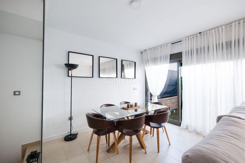 Foto f00e28de-5431-4ec4-8306-f1faffbebf51. Reihenhaus in Chilches