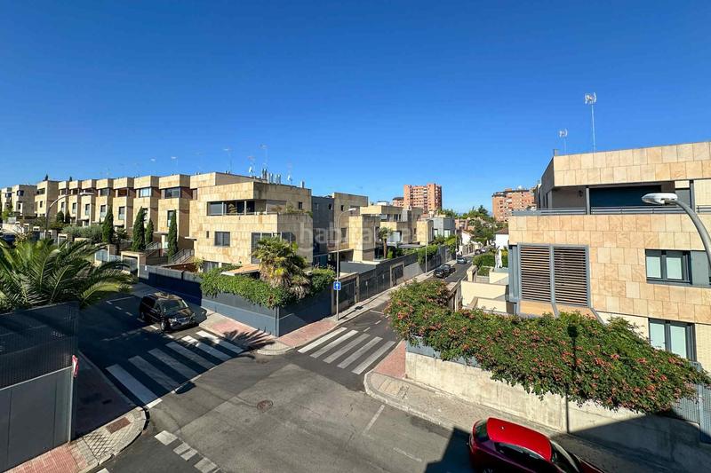 Foto cd55119a-0e20-4b54-81d3-b4112a88520e. Affitto casa a schiera con riscaldamento in Peñagrande Madrid