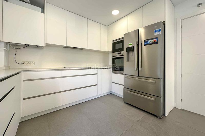 Foto 169bddac-5a27-4b0e-bc5d-b4ef17d02a60. Alquiler casa adosada alquiler chalet adosado álvaro cunqueiro en Madrid