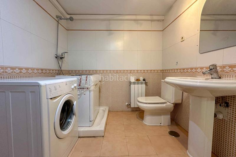 Foto 7c5fec8e-4baf-446f-a9a7-8e209181b84a. Alquiler casa adosada alquiler chalet adosado álvaro cunqueiro en Madrid