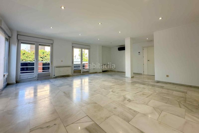 Foto 7ea84547-ae7f-4d2a-92b6-7975948c8c15. Alquiler casa adosada alquiler chalet adosado álvaro cunqueiro en Madrid