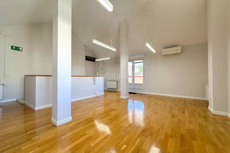 Foto a2c6774e-a1e5-4e7d-8f21-c622c12be769. Rent semi detached house with heating in Peñagrande Madrid