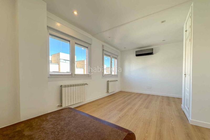 Foto bd635142-901a-444e-b46d-7e6d1bc5fb55. Rent semi detached house with heating in Peñagrande Madrid