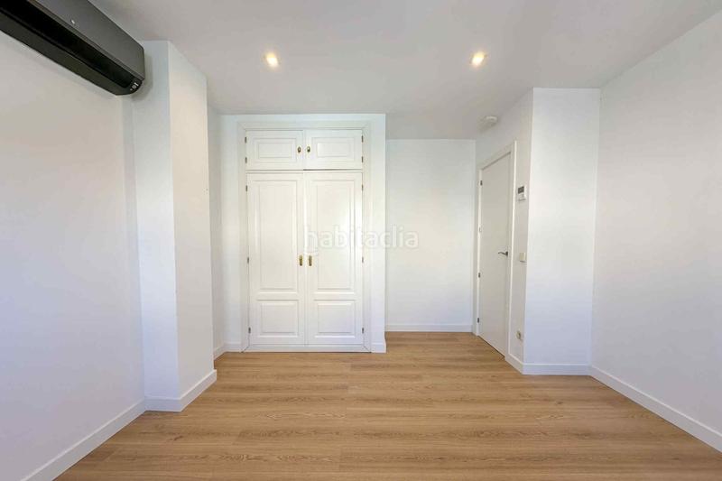 Foto fe72e624-0298-4861-b657-352a668dde83. Rent semi detached house with heating in Peñagrande Madrid