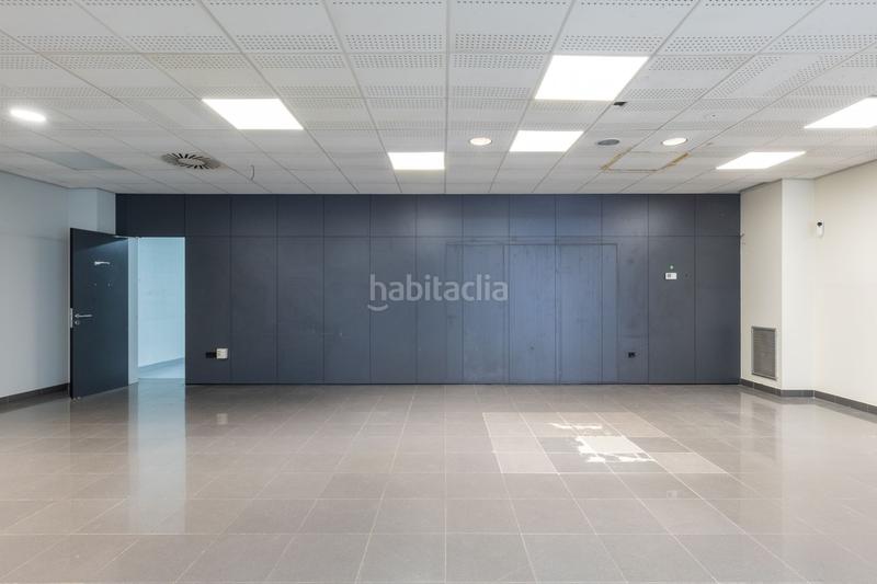 Foto c97d1b15-ee5f-4cf9-987b-eab7b2f1fa93. Lloguer local comercial a El Puig El Puig de Santa Maria