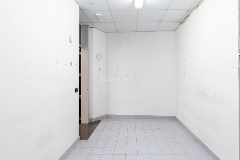 Foto 719e98ae-10f3-4301-a2e2-5db480ecfc72. Location local commercial dans El Puig El Puig de Santa Maria