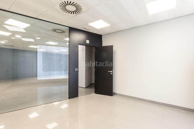 Foto def32df8-2162-4101-9fa7-e63a6aae8cce. Location local commercial dans El Puig El Puig de Santa Maria