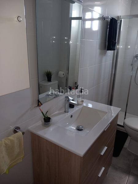 Foto c23f02b1-ff8b-468d-99f2-8fb3f5298413. Ático semi ático en venta av. pérez galdós, en Nou Moles Valencia