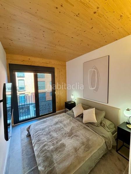 Foto 88bfa3bf-d2f4-4629-a536-d4e84931b61d. Alquiler piso  de diseño, con piscina y garaje en alquiler c. de ángel gonzález tejedor en Madrid