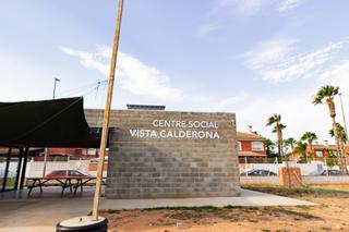 Maison jumelée à Pla dels Aljubs. Adosado en venta  la pobla de vallbona