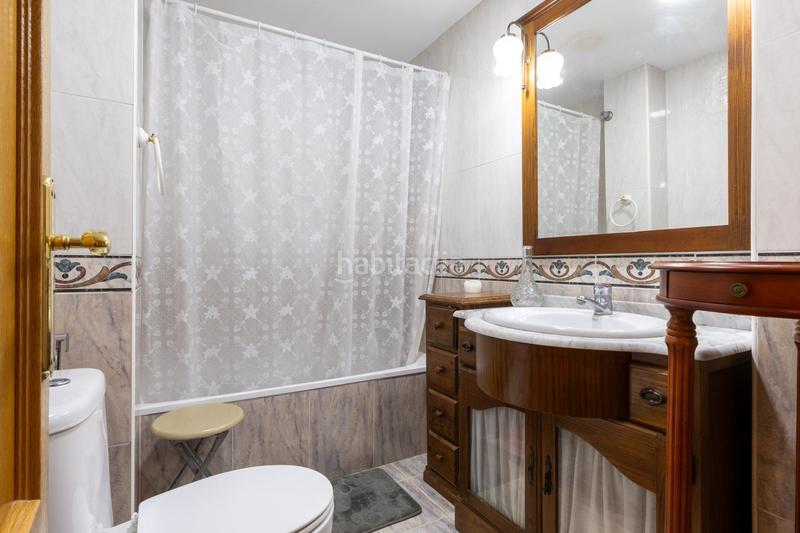 Foto 6b1d748a-c58b-423c-975d-71810fda6494. Piso  en venta c gayano lluch en Torrefiel Valencia