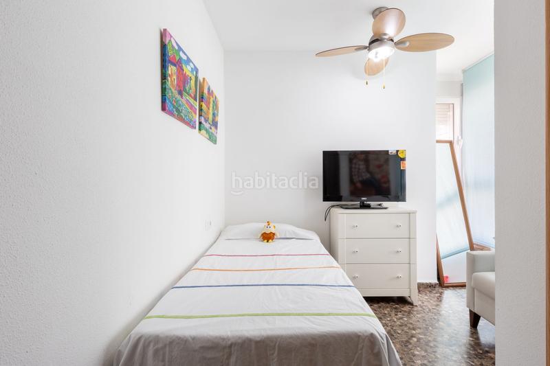 Foto cc3d0342-822b-47c7-9bea-2399e831f9a6. Piso  en venta c gayano lluch en Torrefiel Valencia