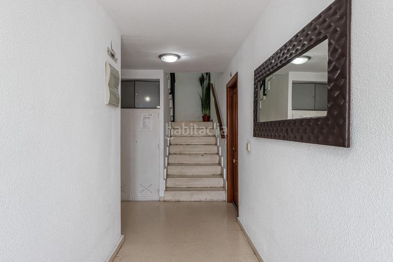 Foto 408d0191-fe0c-4ab0-ae61-4ca7ff9816e3. Dúplex  en venta en Torres de la Alameda