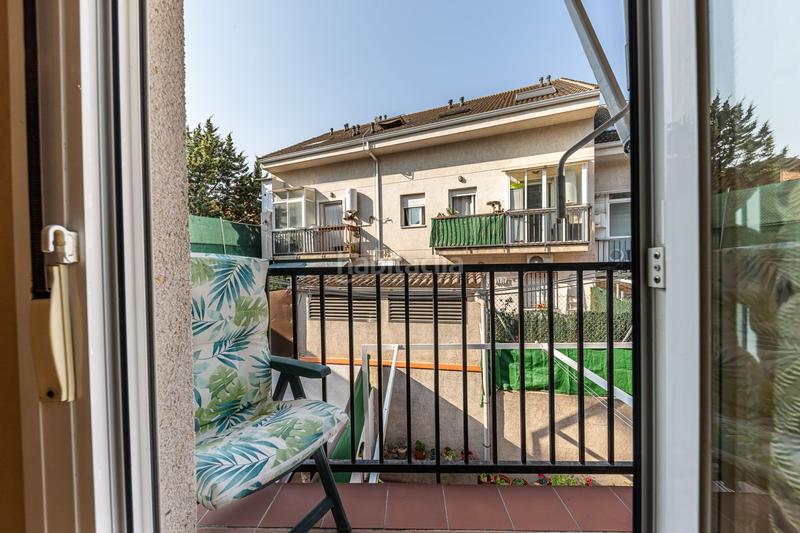 Foto e4efbaae-cd26-4ae0-9f9a-26d125087b49. Dúplex  en venta en Torres de la Alameda