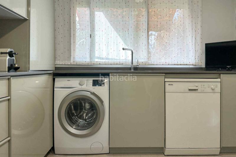 Foto 901295db-bae6-4fdd-a814-eeff0a486f7a. Piso  en venta c. tahona en Pueblo Pozuelo de Alarcón