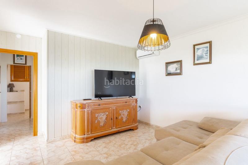 Foto c71a2ea4-ef6d-4e78-abdd-01f4d8ab8a02. Casa con piscina in Font d´en Carròs (la)