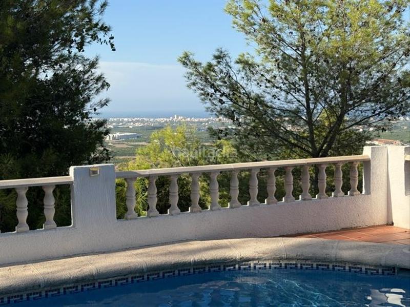 Foto e8cbbae9-e0d9-4d79-81a4-d5d88b39cf12. Casa chalet a lo largo con vista panoramica en Font d´en Carròs (la)