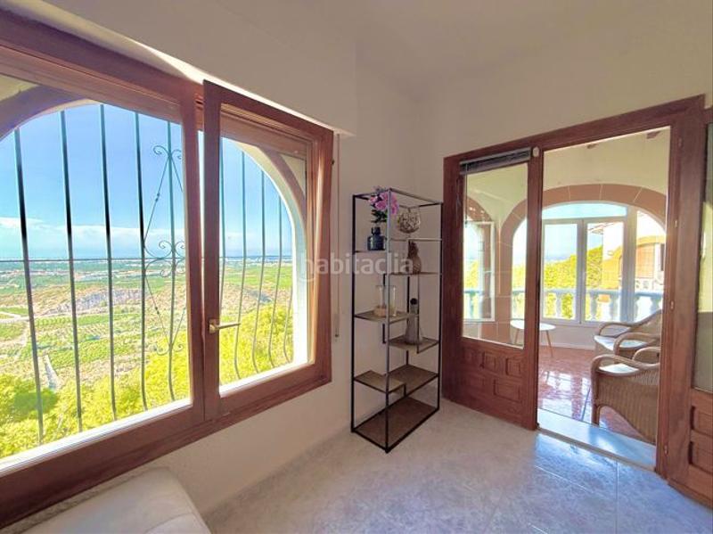 Foto e904343b-04d8-4c28-b972-e07ff2c678fe. Casa chalet a lo largo con vista panoramica en Font d´en Carròs (la)