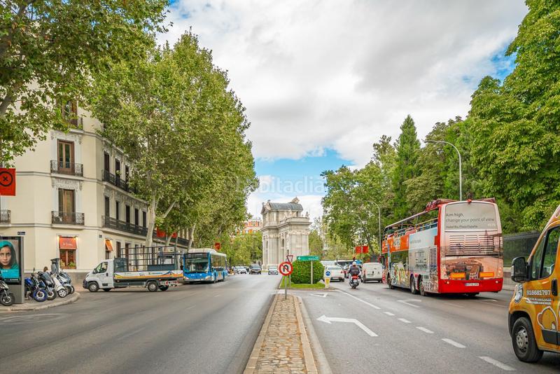 Foto b5f6b9e4-473e-4684-baa3-507cc4cb0583. Appartamento con riscaldamento in Jerónimos Madrid