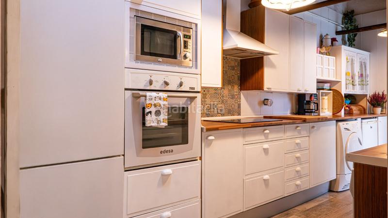 Foto 3ace56ae-cb04-4a0f-8817-d7f2515e0b45. Casa  baja reformada en Vírgenes Leganés