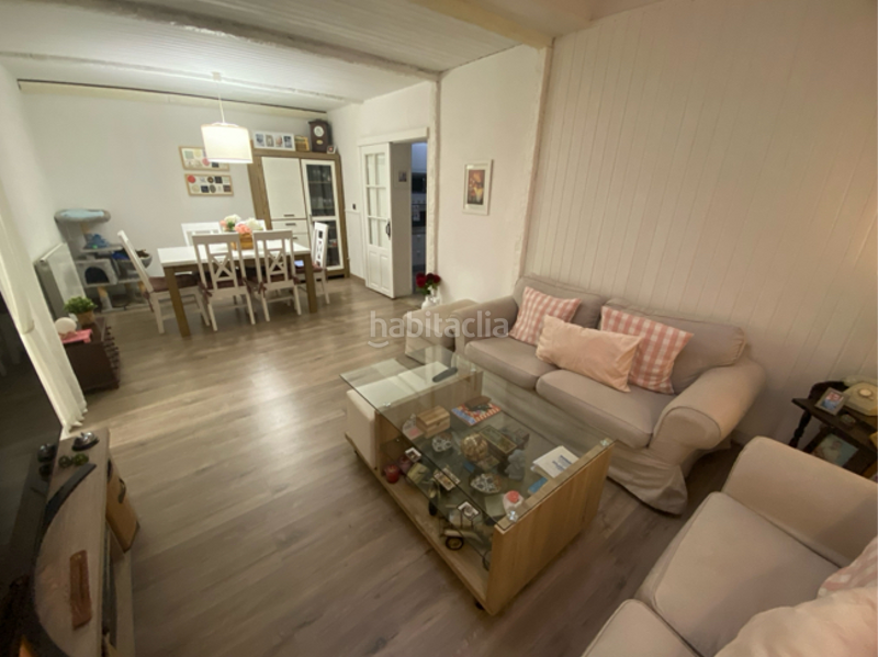 Foto a5eec05d-d840-462c-b03b-0ffa5f72dd6a. Casa  baja reformada en Vírgenes Leganés