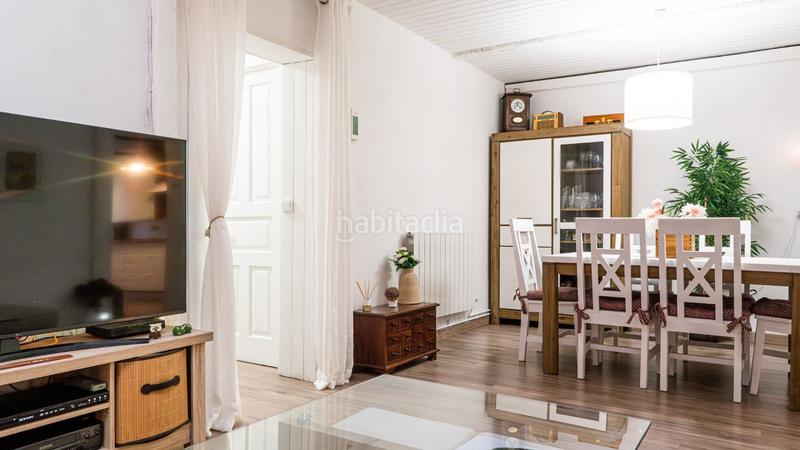 Foto c35000bb-a0ab-4db6-80c2-001bd43115f4. Casa  baja reformada en Vírgenes Leganés