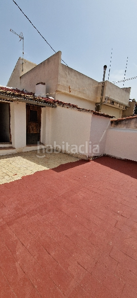 Foto a878715e-6d08-4c80-95e8-18175631ca9e. Masía se vende casa con local en Castalla