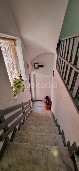 Foto ab4df564-ac6c-49a2-9ca8-814cdb6c5b66. Masía se vende casa con local en Castalla