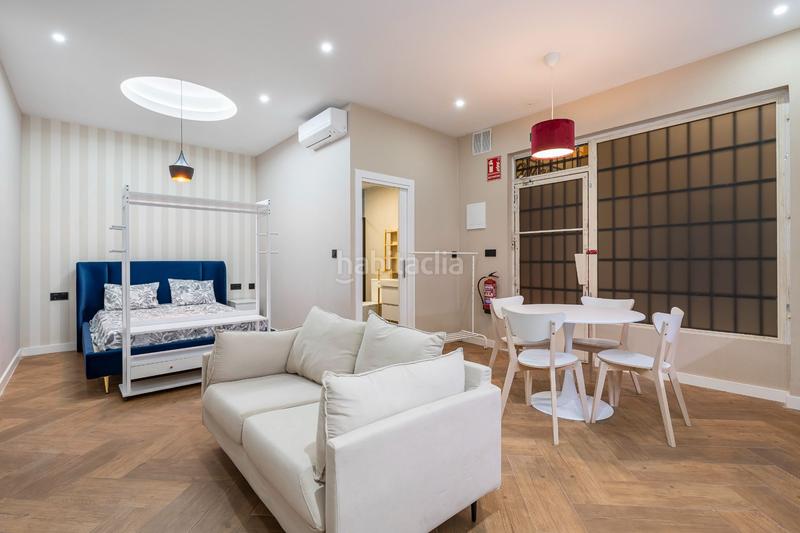Foto 52196a6d-f81c-4b04-b452-d50a4b60e5d3. Apartamento loft en venta en cortes, centro en Cortes-Huertas Madrid